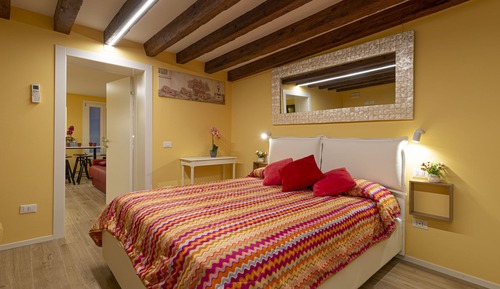 NINA VENICE APARTMENT