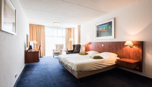 Junior Room