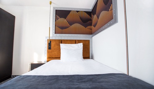 Premium Single Room