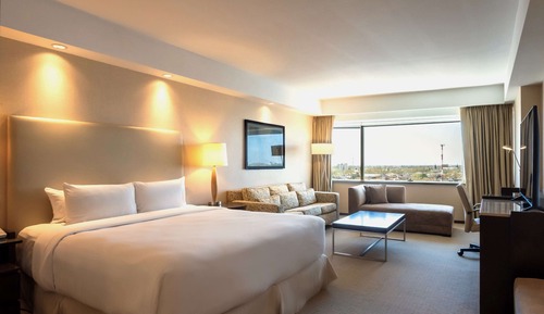 Deluxe Room, 1 King Bed (Executive Floor)