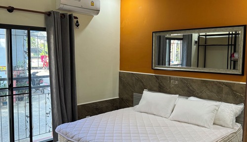 Luxury Suite