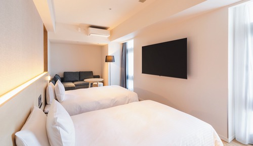 Residential Comfort Twin with Kitchen and Washing Machine, Non Smoking