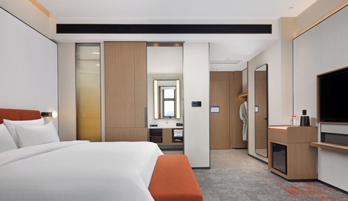 Superior Room, 1 Bedroom, Non Smoking, City View