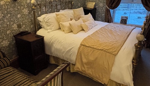 Deluxe Suite, 1 King Bed
