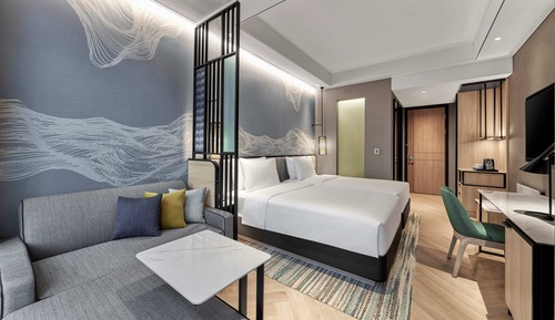 Room, 2 Twin Beds and Sofabed, City View