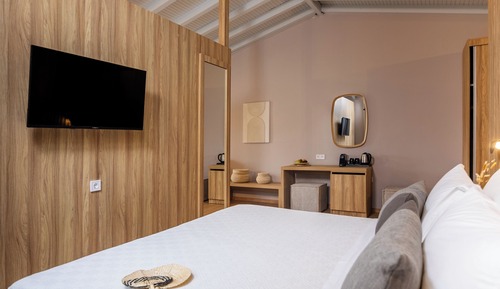 Royal Suite, Multiple Beds, Private Pool, Partial Sea View