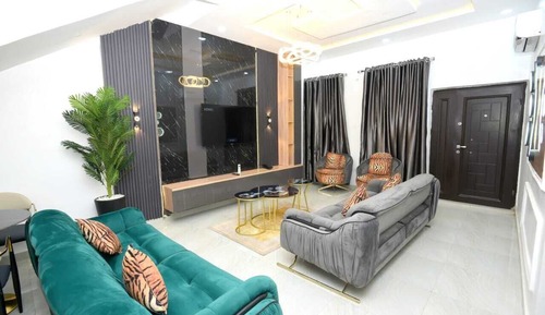 Grand Apartment