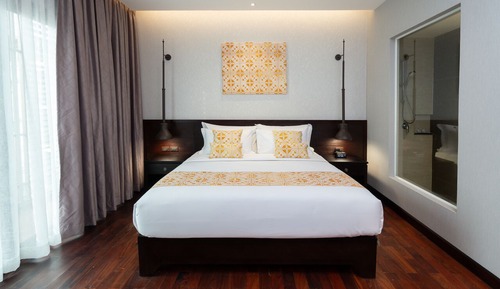 Deluxe Room, 1 Double Bed, Non Smoking, Balcony