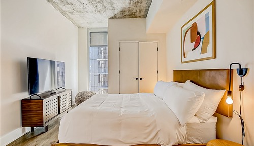 Condo, 2 Bedrooms