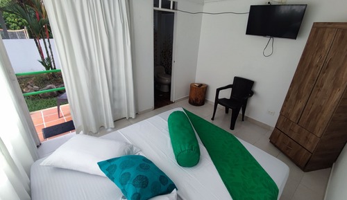 Classic Single Room