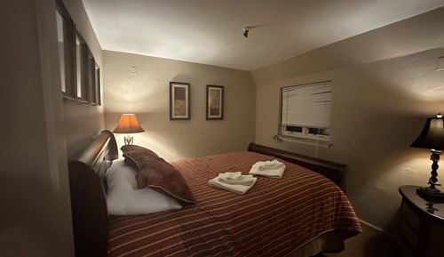 Luxury Double Room, 1 Queen Bed, Non Smoking, Courtyard View