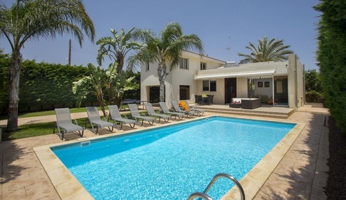 Royal Villa