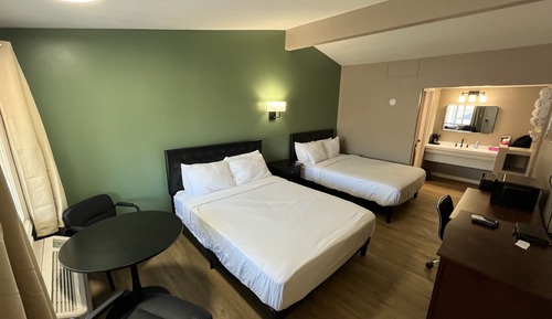 Standard Room, 2 Queen Beds
