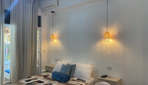 Basic Studio, 1 Queen Bed, Ocean View, Beachside