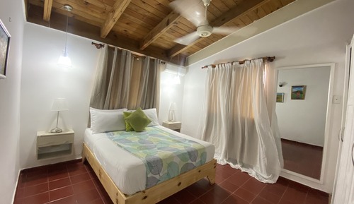 Basic Apartment, Balcony, Ocean View