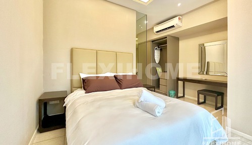 Basic Studio Suite, 1 Queen Bed, Non Smoking, Bathtub