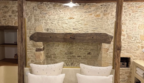 Signature Room