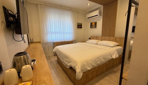 Business Room
