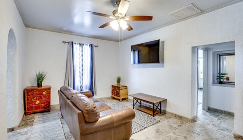 House (3 Bedrooms)