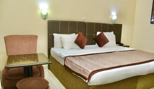 Deluxe Single Room