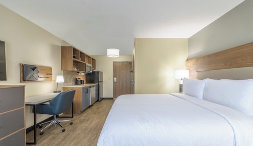 Studio Suite, 1 Queen Bed, Accessible (Communications)