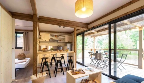 Signature Cabin
