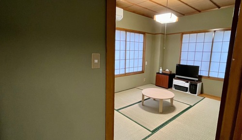 Basic Triple Room
