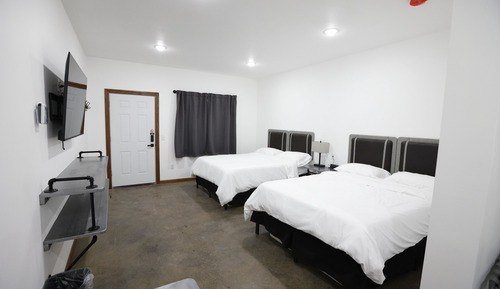 Basic Double Room, 2 Queen Beds