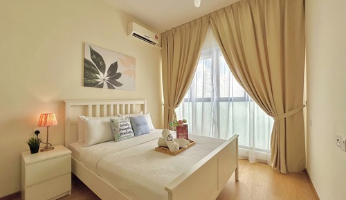 Design Apartment, 2 Bedrooms, Balcony, Sea View