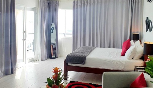 Honeymoon Studio Suite