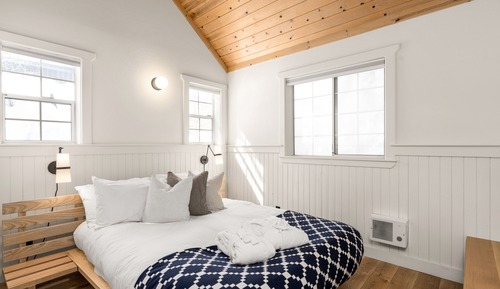 Family Cabin, Multiple Beds, Microwave