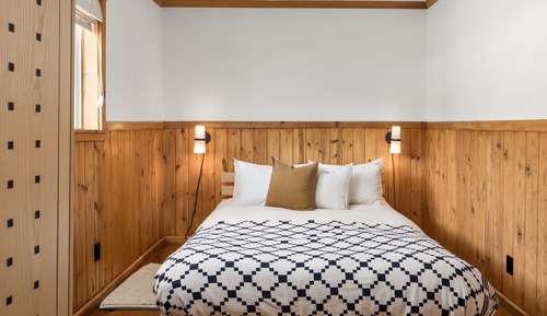 Cabin, Multiple Beds, Accessible, Bathtub