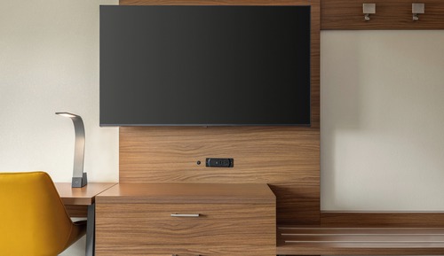 Suite, 1 King Bed, Accessible (Communications, Accessible Tub)