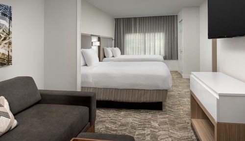Suite, Multiple Beds (Pure)