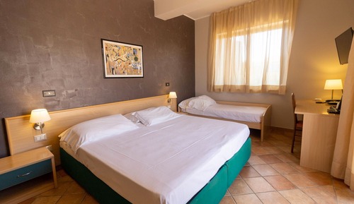 Comfort Room, Terrace, Hill View