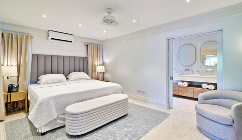 Deluxe Suite (Superior)