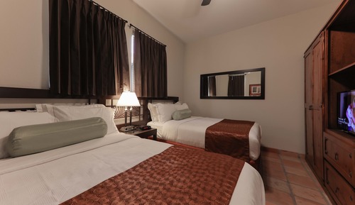 Double Bed Suite
