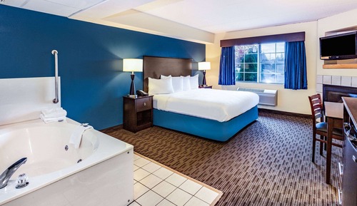 Premier Suite, 1 King Bed, Non Smoking (One-Bedroom)