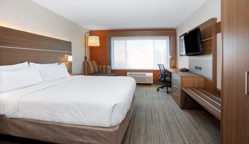 Standard Room, 1 King Bed (Low Floor)