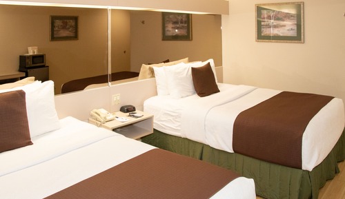 Standard Room, 2 Queen Beds