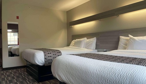 Room, 2 Queen Beds, Non Smoking