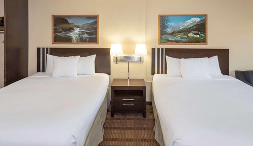 Standard Room, 2 Queen Beds, Non Smoking