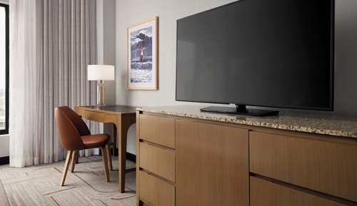 Junior Suite, 1 King Bed, Non Smoking