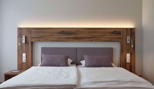 Business Room, 1 Double Bed, Garden View (Converts to 2 Twin Beds)