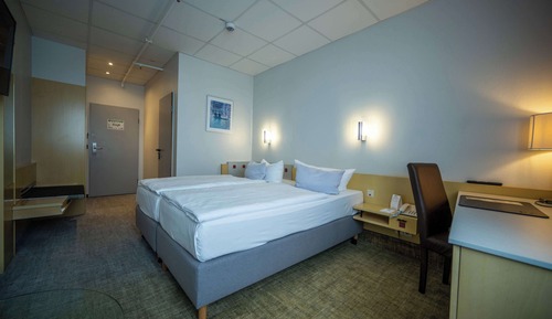 Standard Room, 1 Double Bed