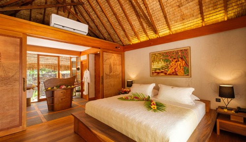 Premium Villa, Private Pool, Beachside