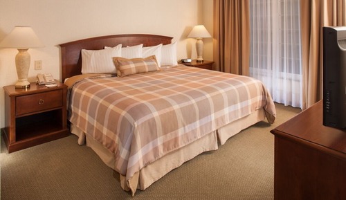 Suite, 2 Bedrooms, Kitchen