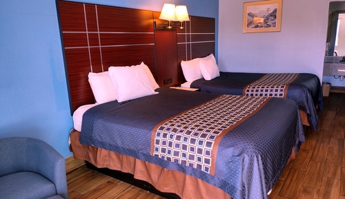 Standard Room, 2 Queen Beds, Non Smoking