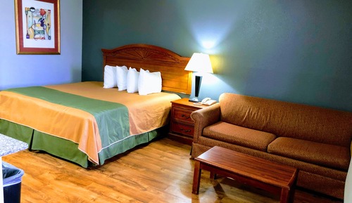 Room, 1 King Bed, Non Smoking