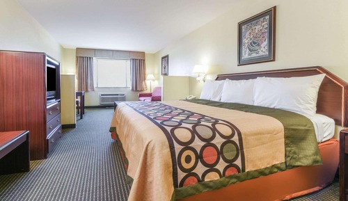 Suite, 1 King Bed, Accessible, Non Smoking (Tub with Grab Bars)